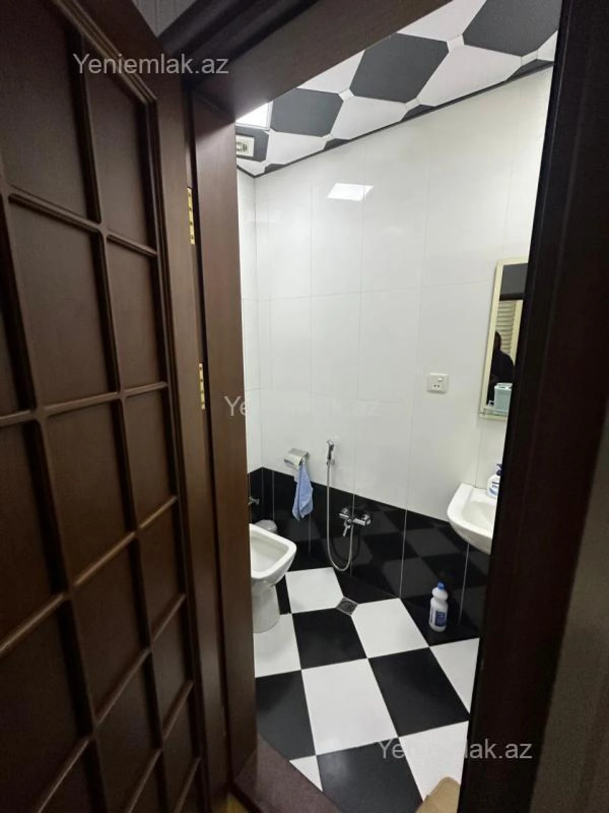 Satılır 3 otaqlı yeni tikili 90 m²