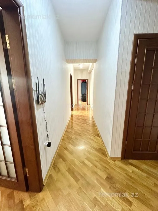 Satılır 3 otaqlı yeni tikili 90 m²
