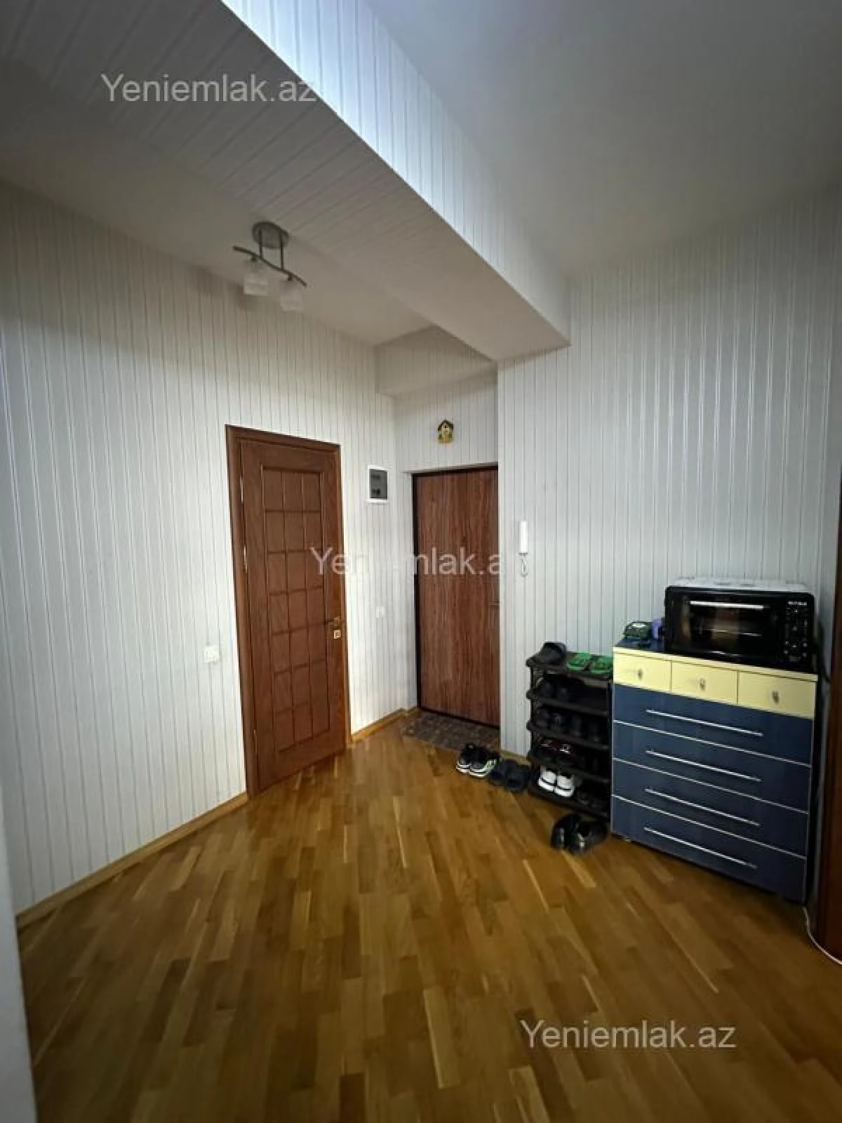 Satılır 3 otaqlı yeni tikili 90 m²