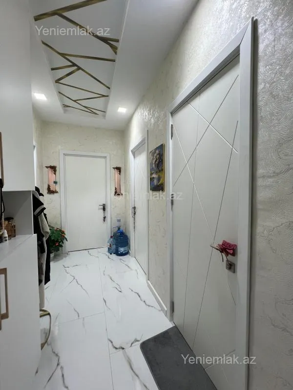 Satılır 2 otaqlı yeni tikili 45 m²