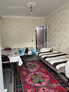 Satılır 2 otaqlı köhnə tikili 45 m²