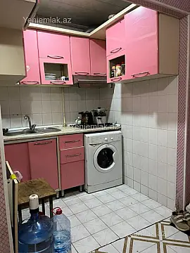 Satılır 2 otaqlı köhnə tikili 45 m²