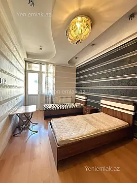 Satılır 3 otaqlı yeni tikili 102 m²