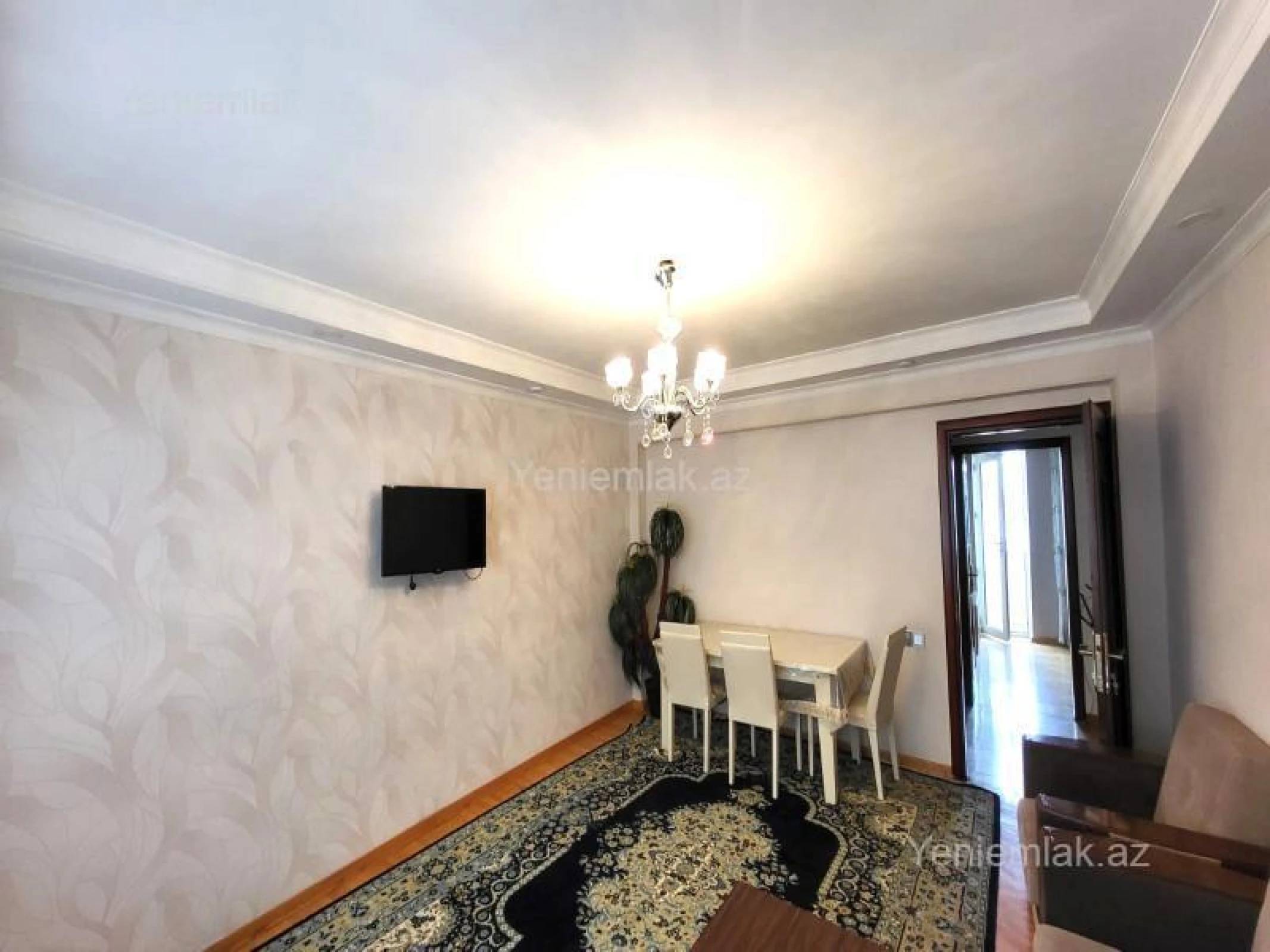 Satılır 3 otaqlı köhnə tikili 85 m²