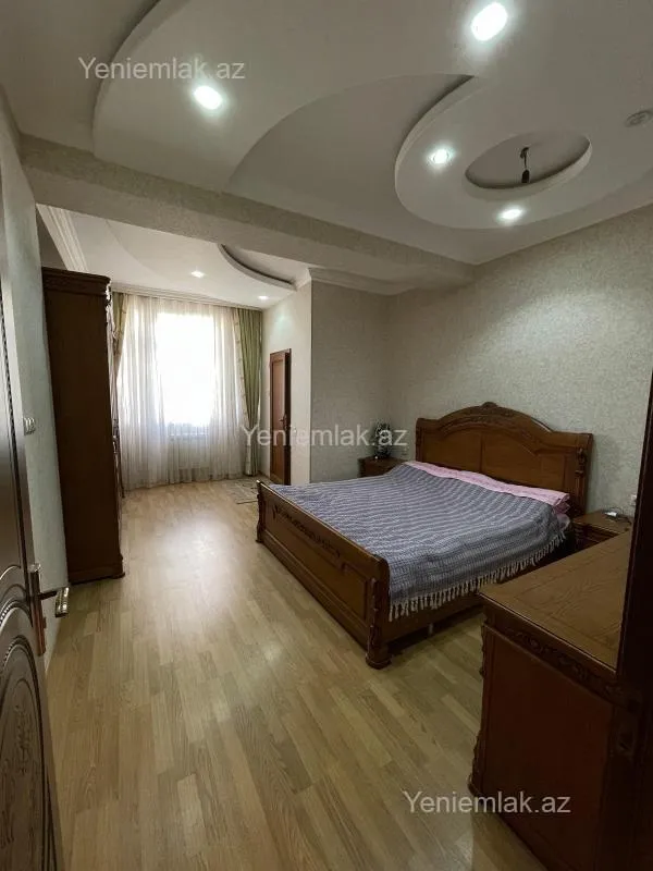 Satılır 4 otaqlı yeni tikili 161 m²