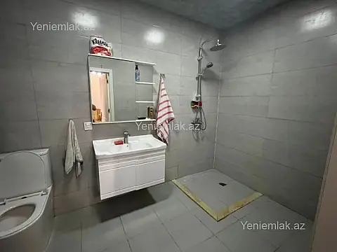 Satılır 2 otaqlı yeni tikili 77 m²