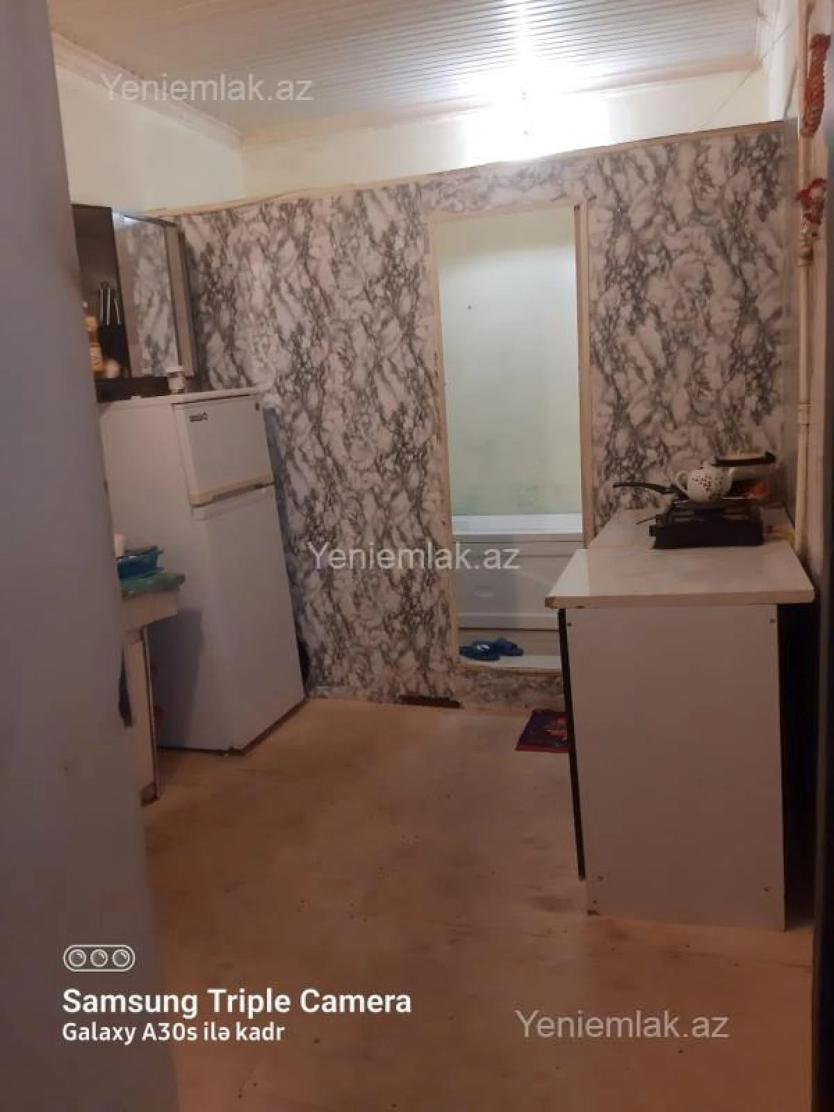 Satılır 2 otaqlı köhnə tikili 50 m²