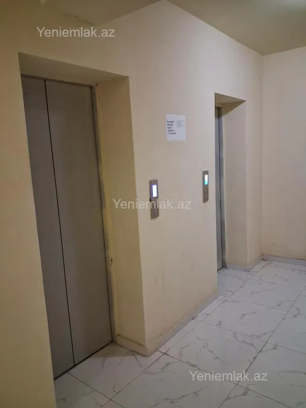 Satılır 3 otaqlı yeni tikili 115 m²