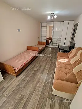 Satılır 1 otaqlı köhnə tikili 33 m² — Sumqayıt, 3-cü mikrorayon 1 otaq 33.00 m²