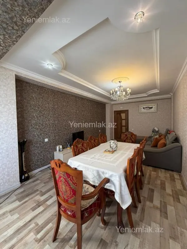 Satılır 2 otaqlı yeni tikili 70 m²