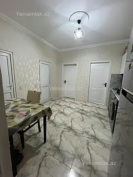 Satılır 3 otaqlı yeni tikili 74 m²