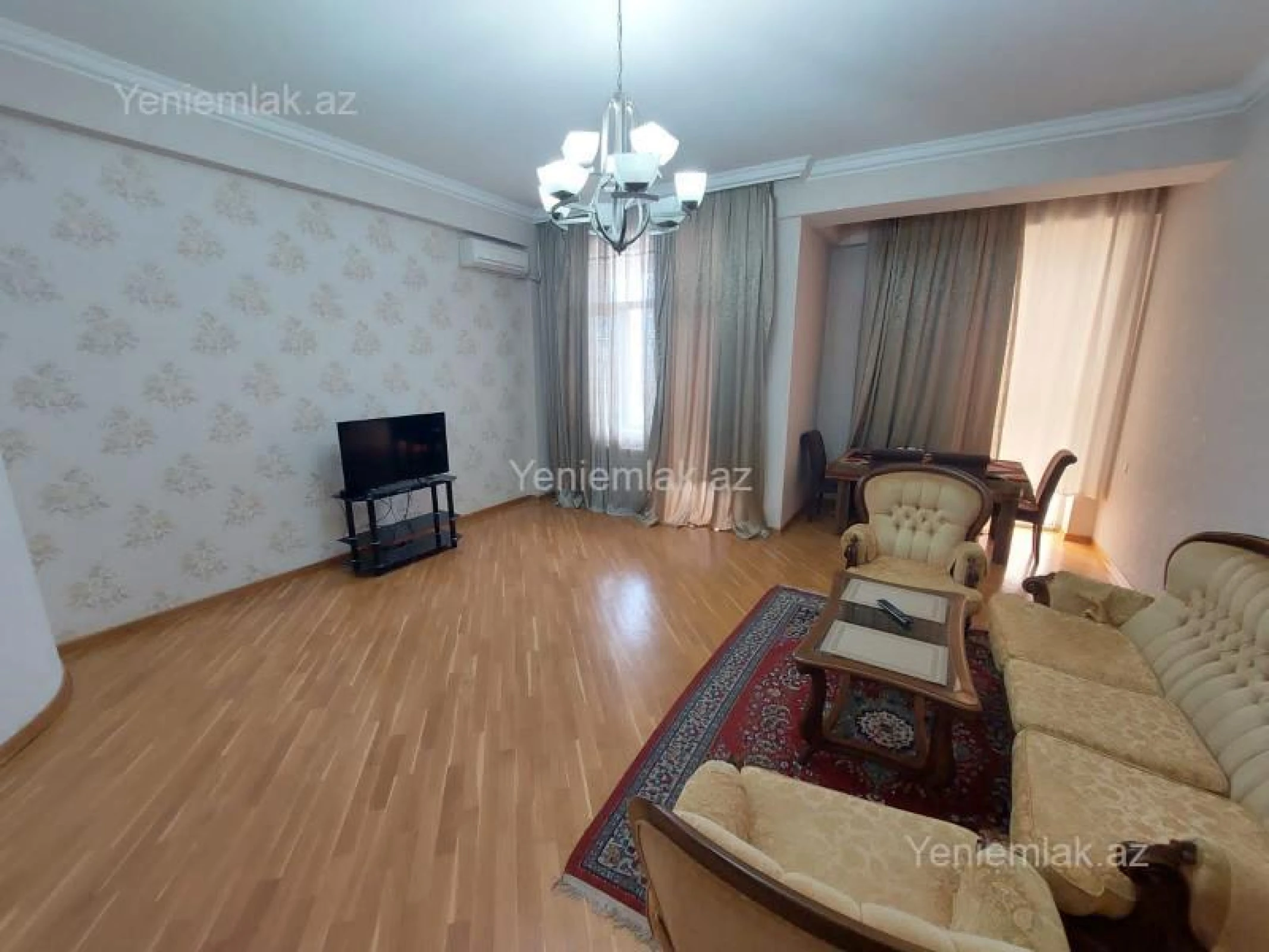 Satılır 3 otaqlı yeni tikili 120 m²