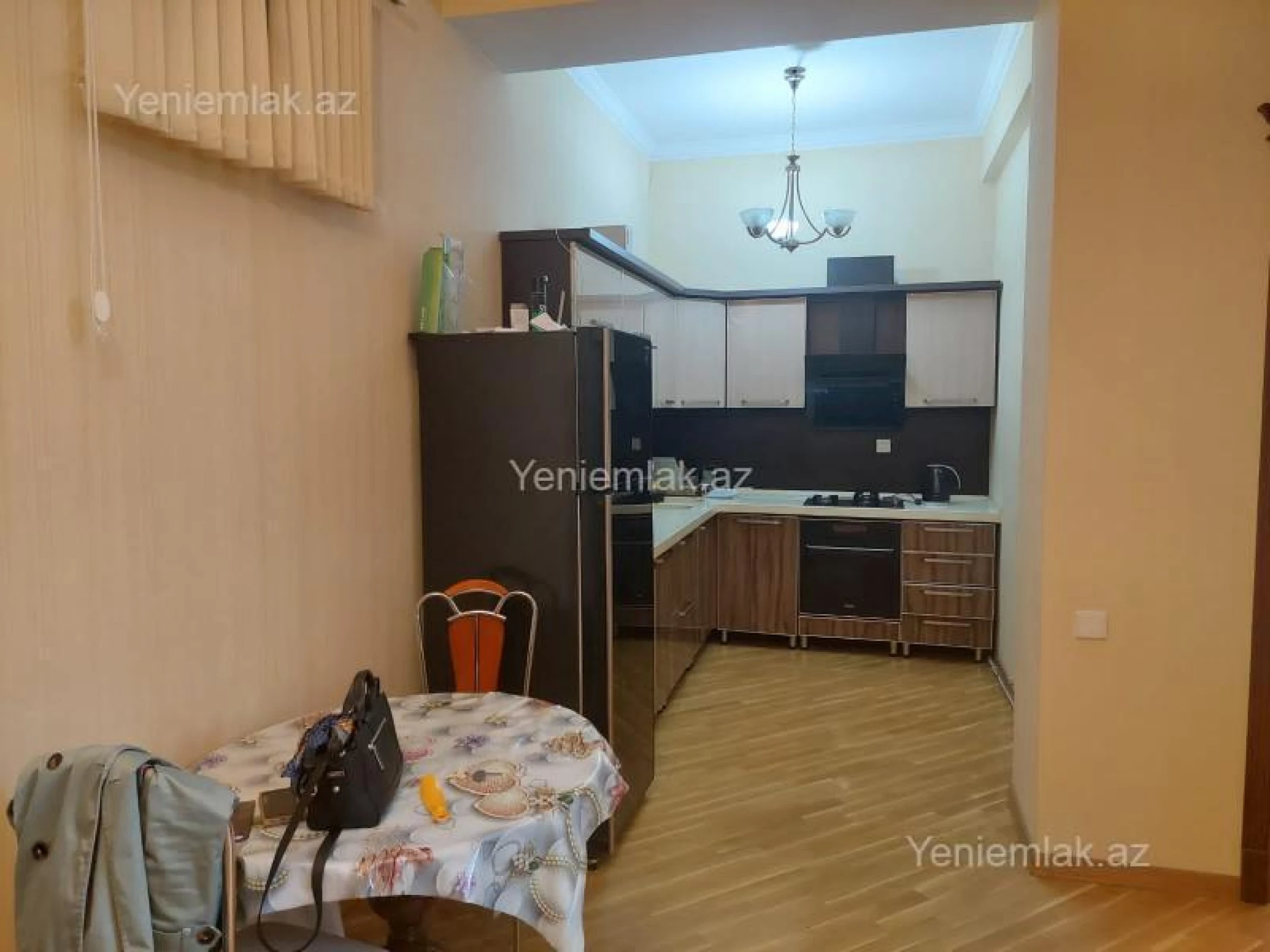 Satılır 3 otaqlı yeni tikili 120 m²