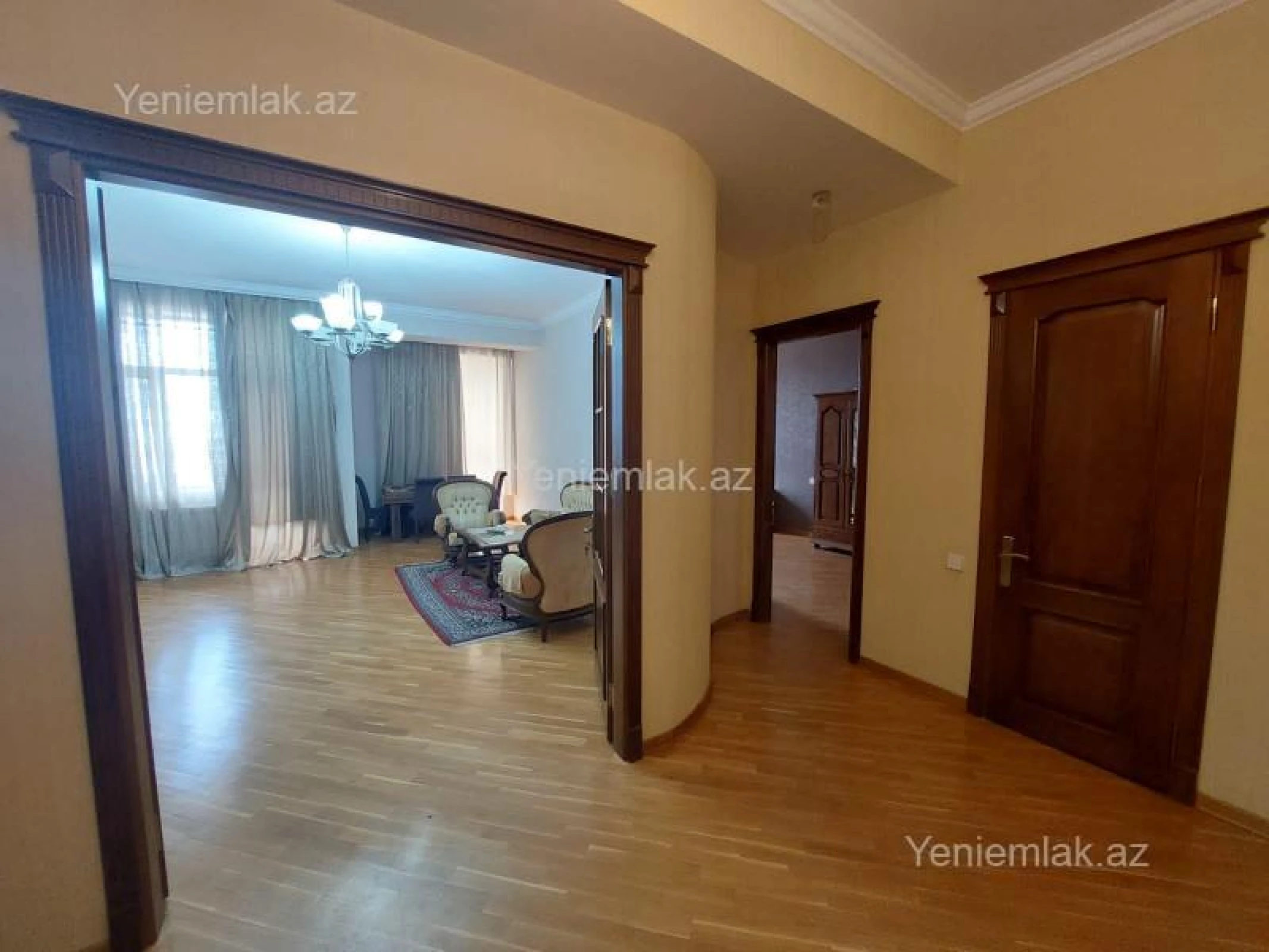 Satılır 3 otaqlı yeni tikili 120 m²