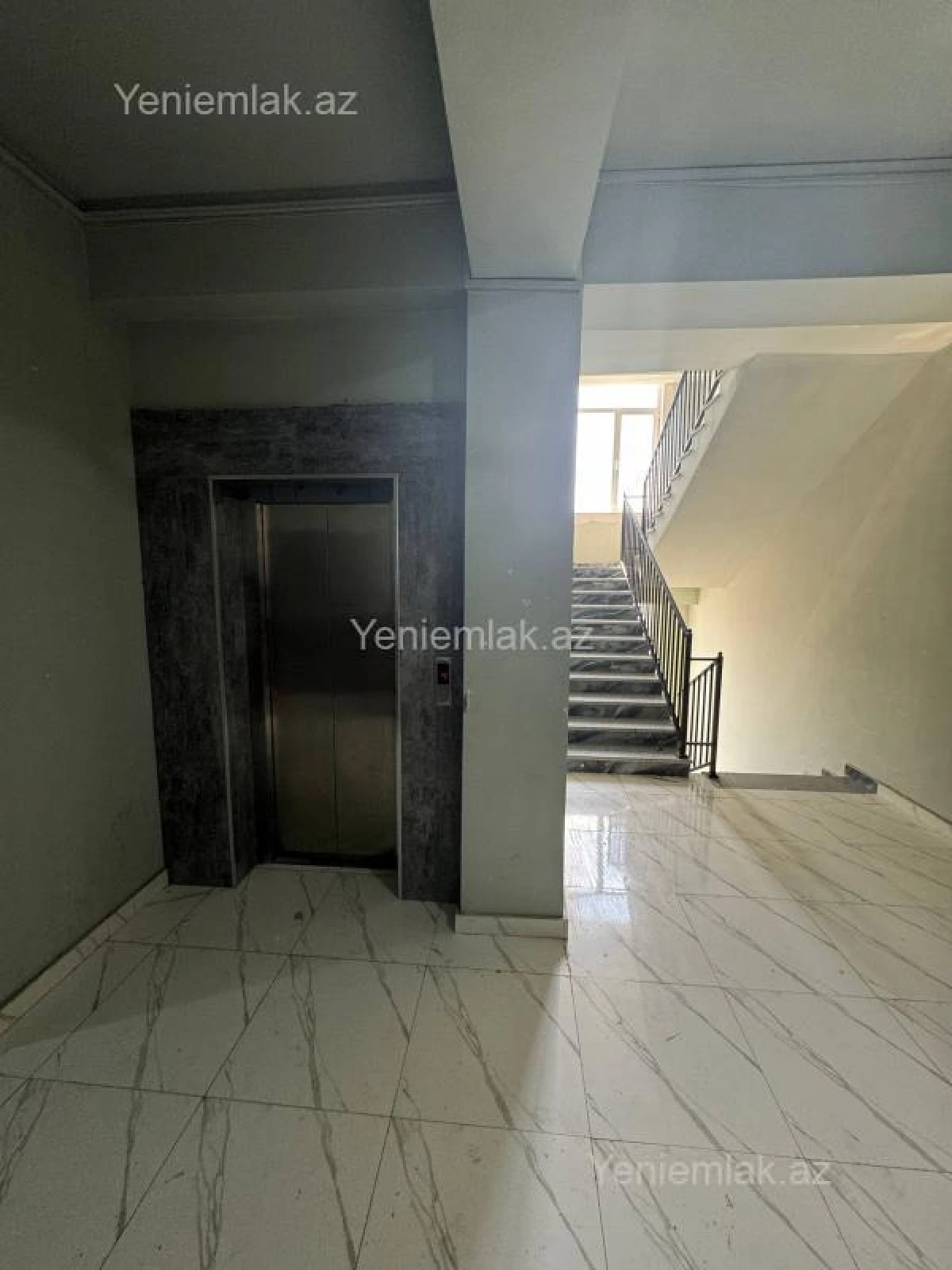 Satılır 2 otaqlı yeni tikili 53 m²