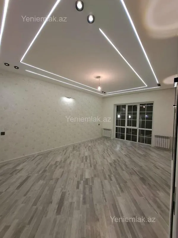Satılır 4 otaqlı həyət evi 125 m²