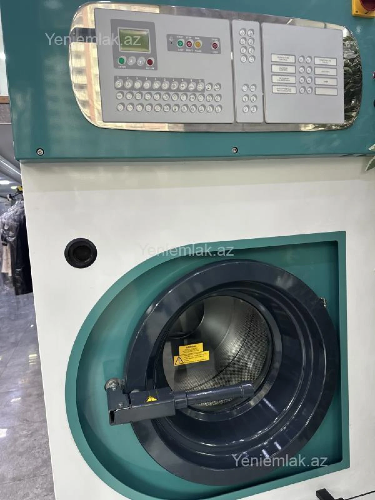 Satılır 5 otaqlı obyekt 170 m²