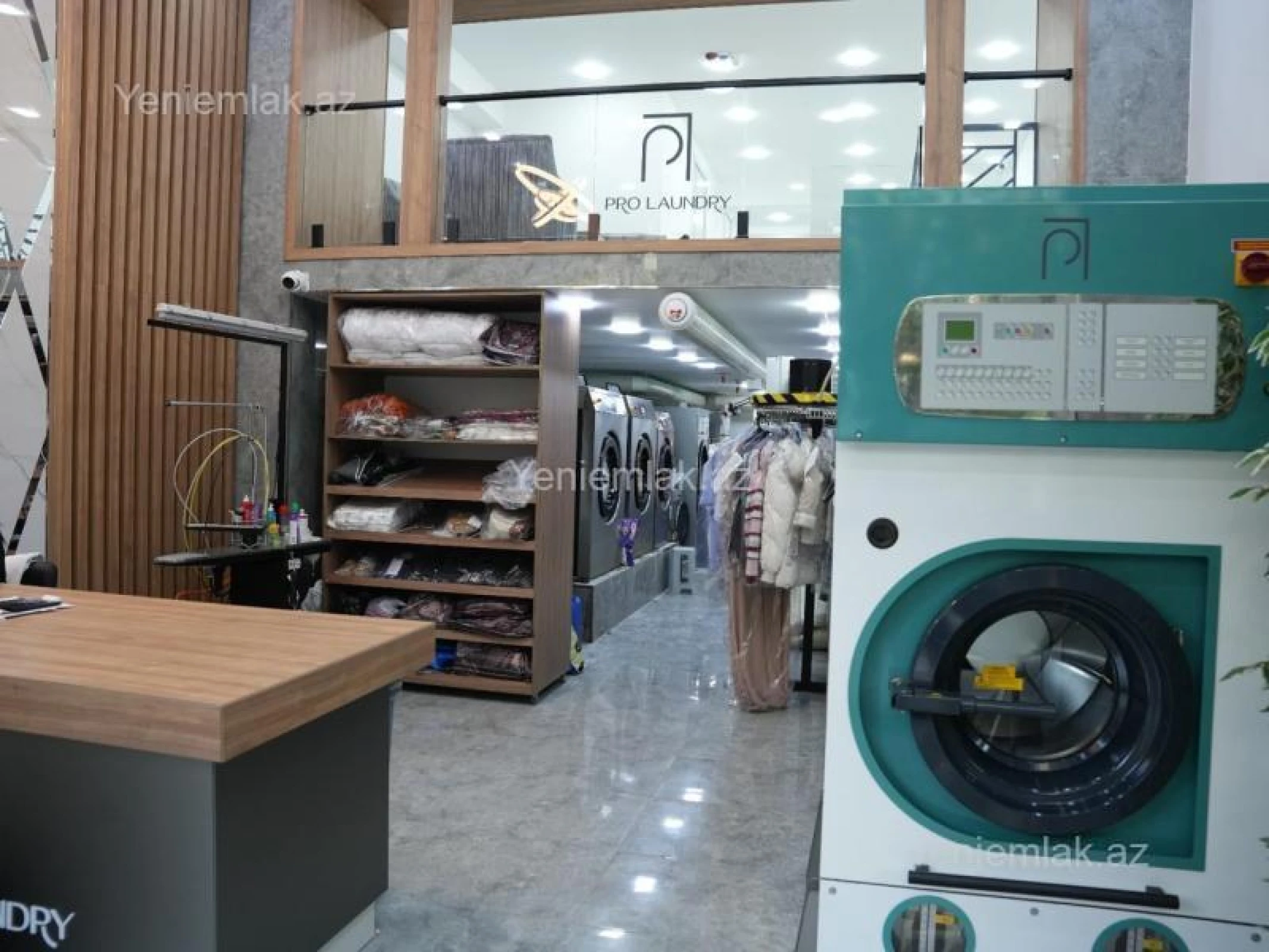 Satılır 5 otaqlı obyekt 170 m²