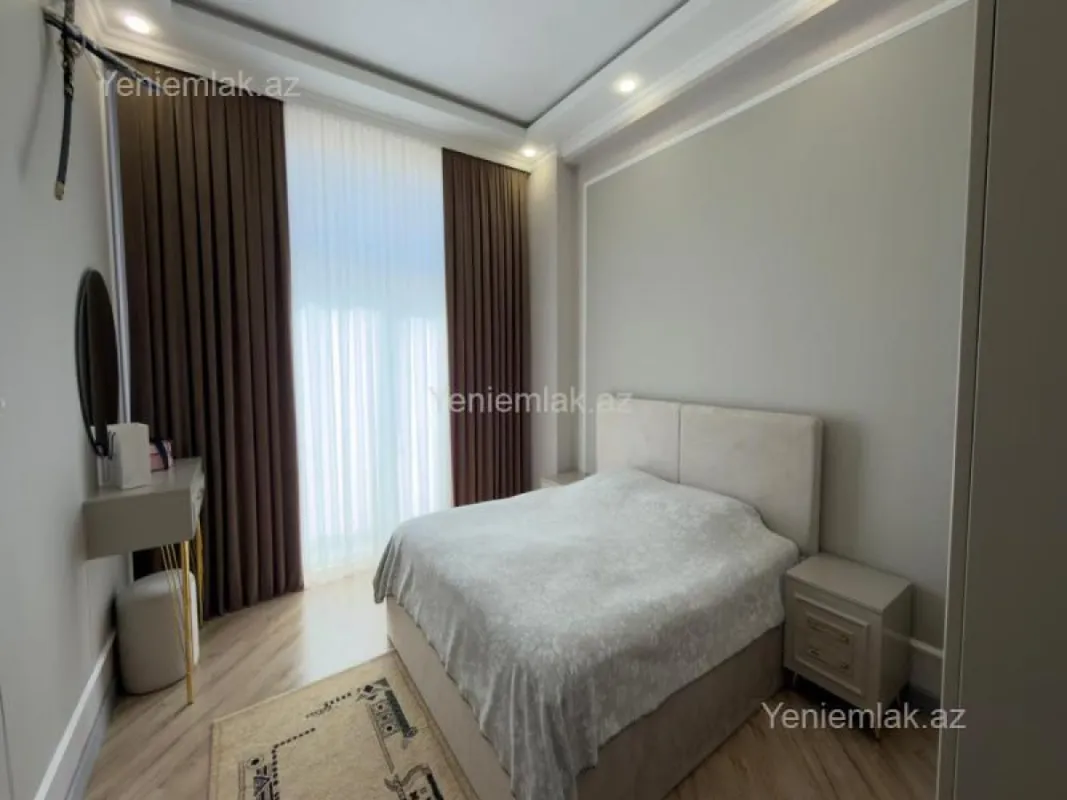 Satılır 2 otaqlı yeni tikili 89 m²