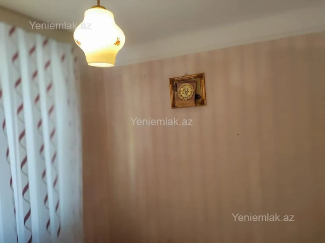 Satılır 3 otaqlı köhnə tikili 65 m²