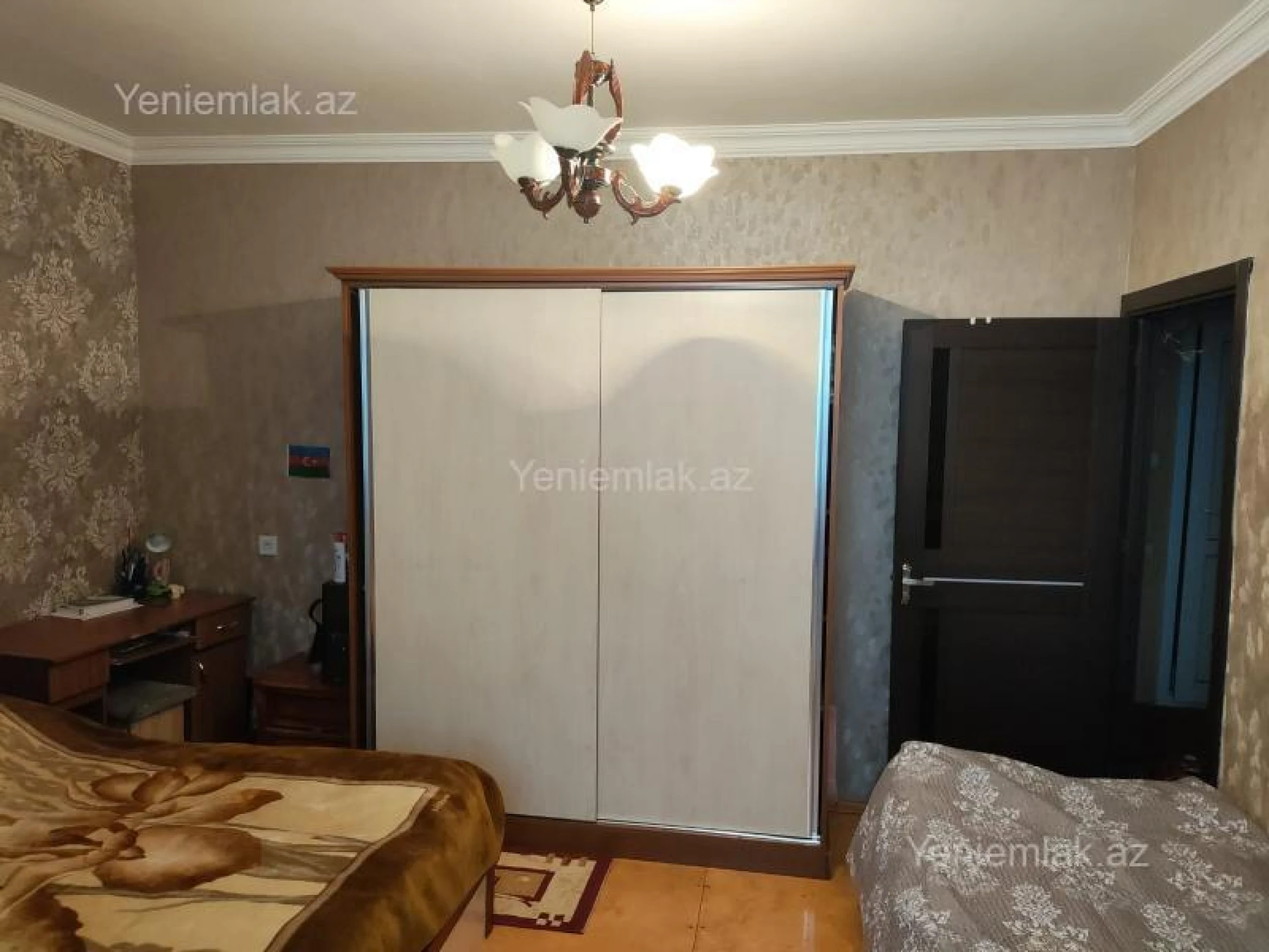 Satılır 3 otaqlı köhnə tikili 65 m²