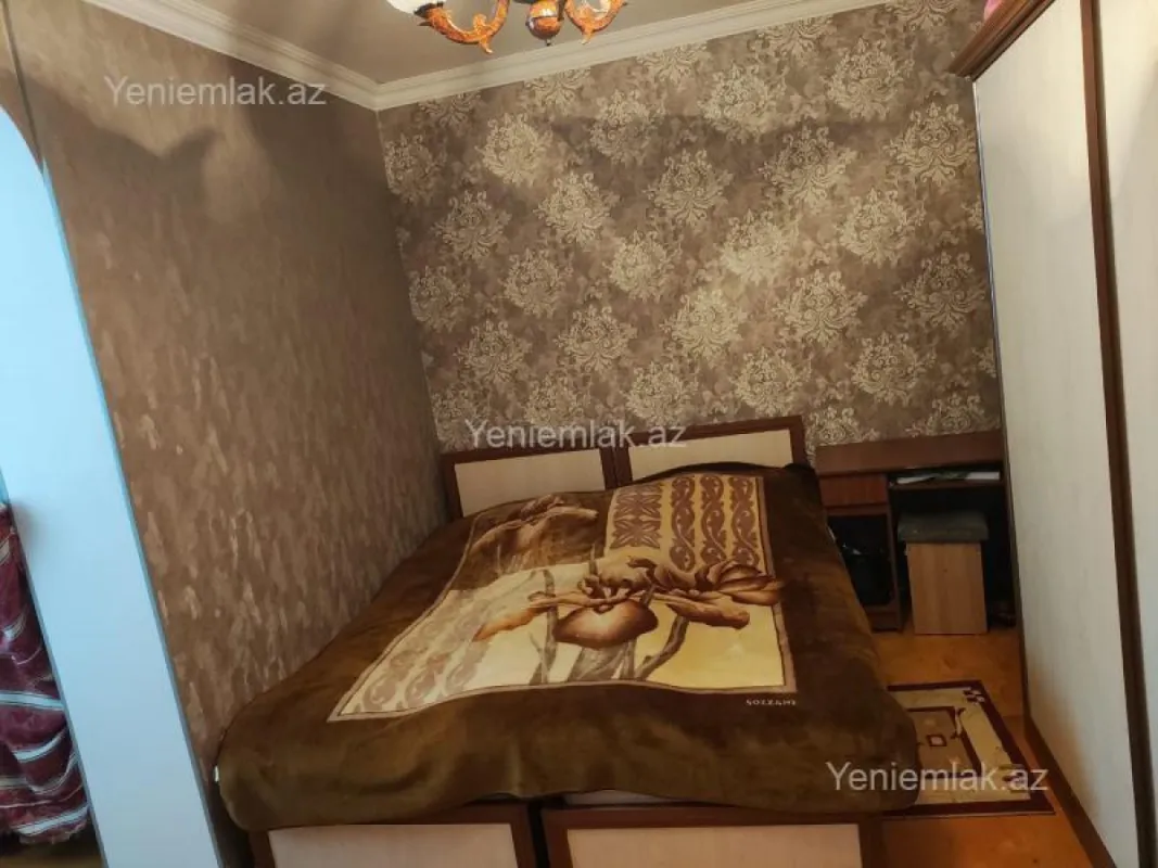 Satılır 3 otaqlı köhnə tikili 65 m²