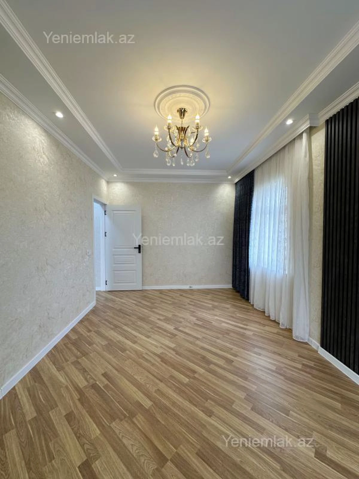 Satılır 1 otaqlı köhnə tikili 40 m²