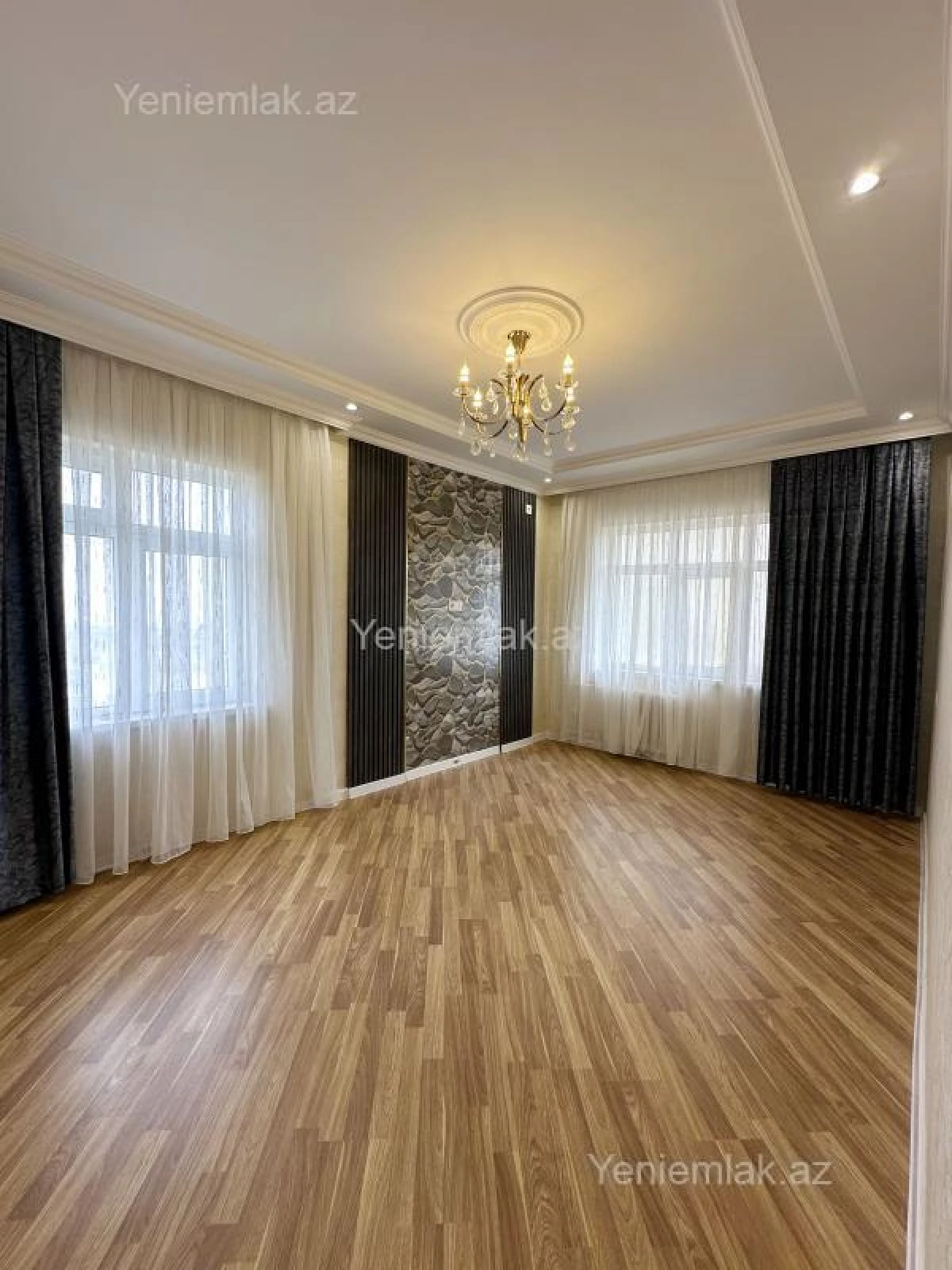 Satılır 1 otaqlı köhnə tikili 40 m²