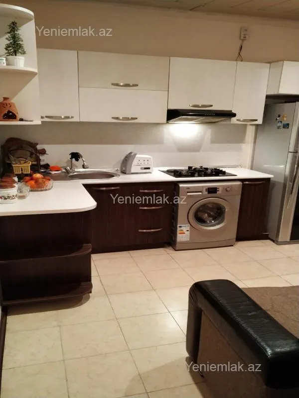 Satılır 2 otaqlı yeni tikili 82 m²