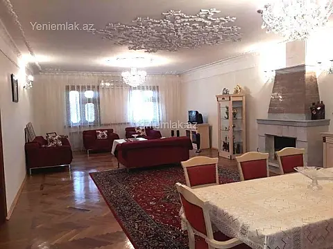 Satılır 8 otaqlı həyət evi 850 m²