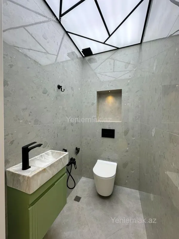 Satılır 3 otaqlı yeni tikili 91 m²