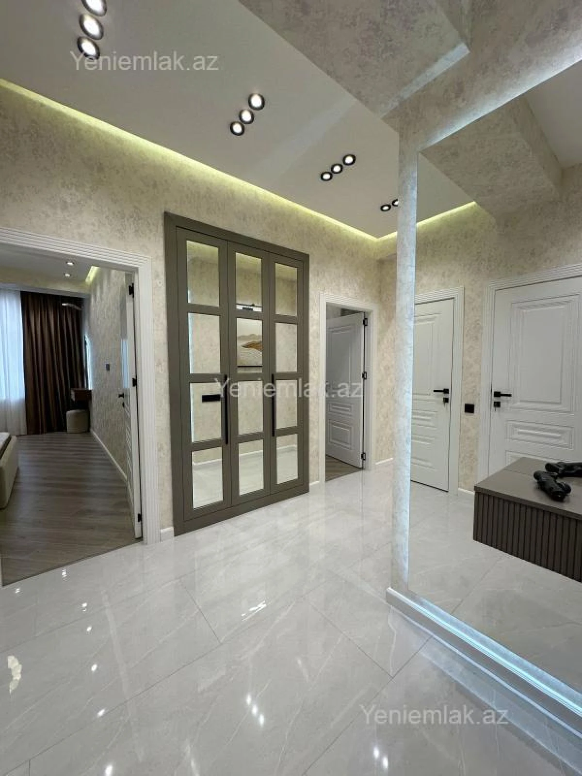 Satılır 3 otaqlı yeni tikili 91 m²