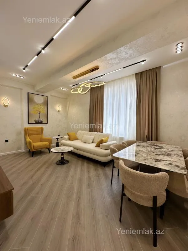 Satılır 3 otaqlı yeni tikili 91 m²