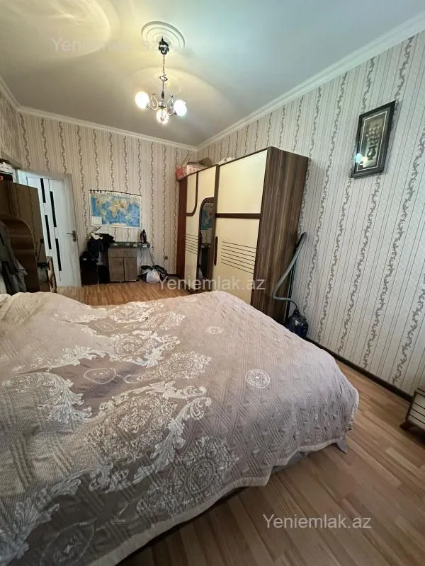 Satılır 2 otaqlı yeni tikili 74 m²