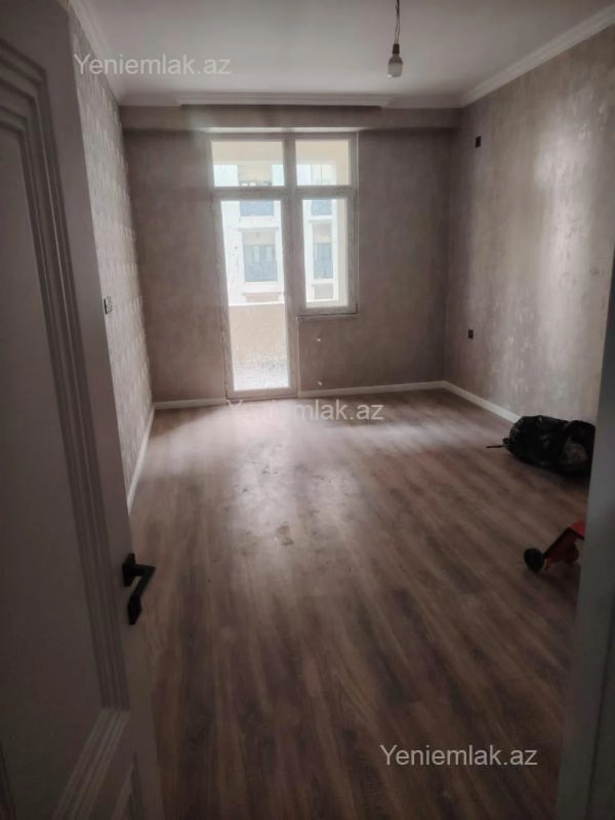 Satılır 2 otaqlı yeni tikili 83 m²