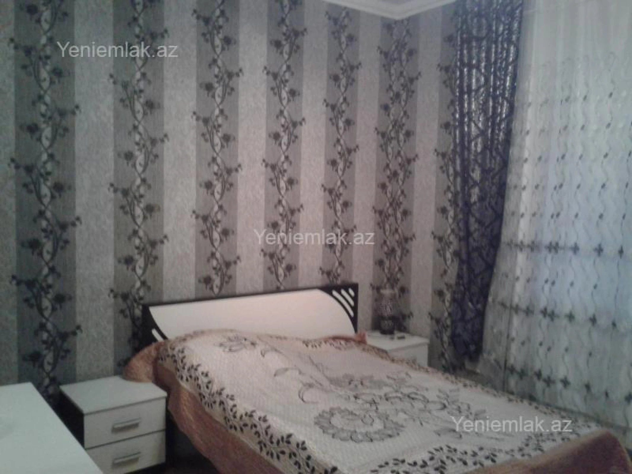 Satılır 5 otaqlı həyət evi 318 m²