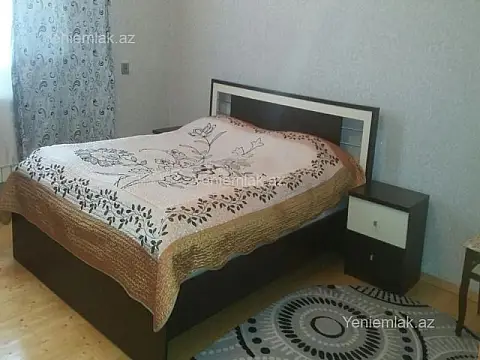 Satılır 5 otaqlı həyət evi 318 m²
