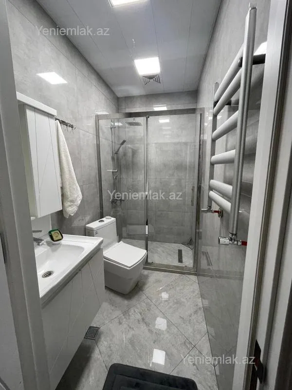 Satılır 2 otaqlı yeni tikili 55 m²