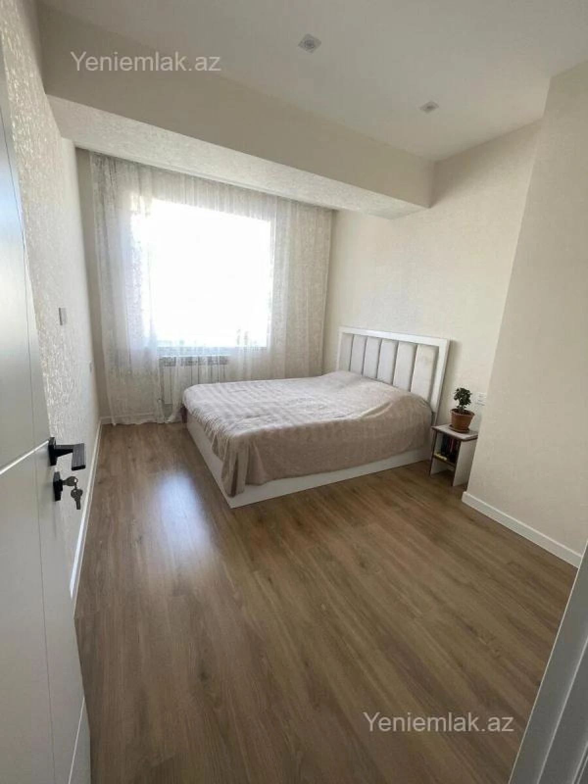 Satılır 2 otaqlı yeni tikili 55 m²
