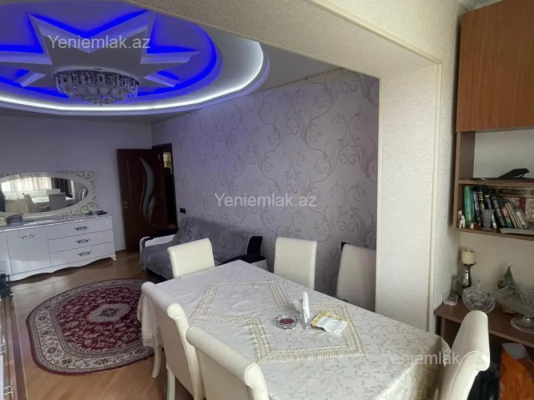 Satılır 2 otaqlı köhnə tikili 56 m²