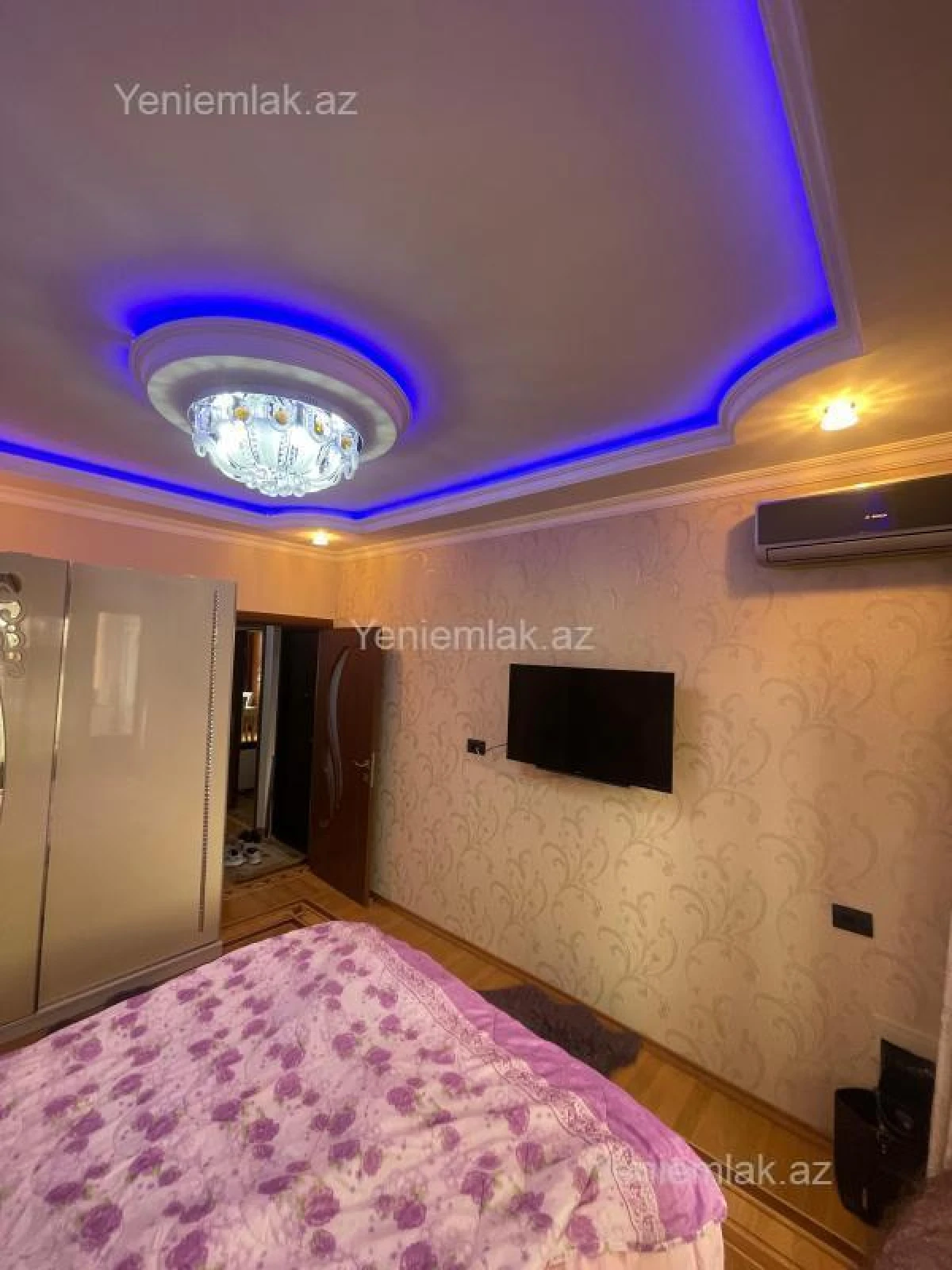 Satılır 2 otaqlı köhnə tikili 56 m²