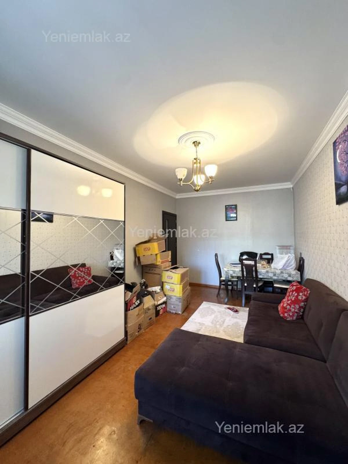 Satılır 3 otaqlı köhnə tikili 80 m²