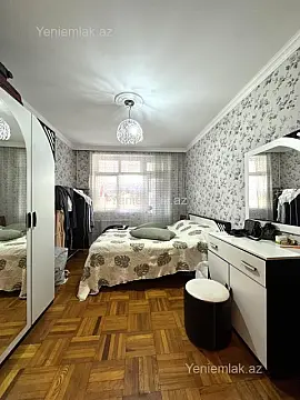 Satılır 3 otaqlı köhnə tikili 80 m²