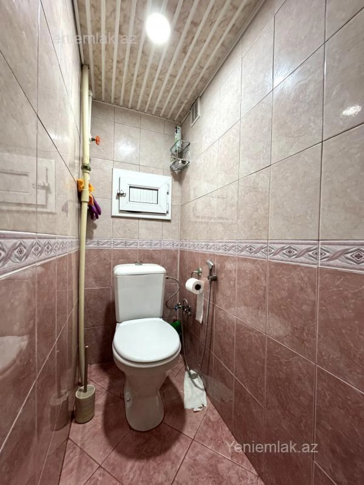 Satılır 3 otaqlı köhnə tikili 80 m²