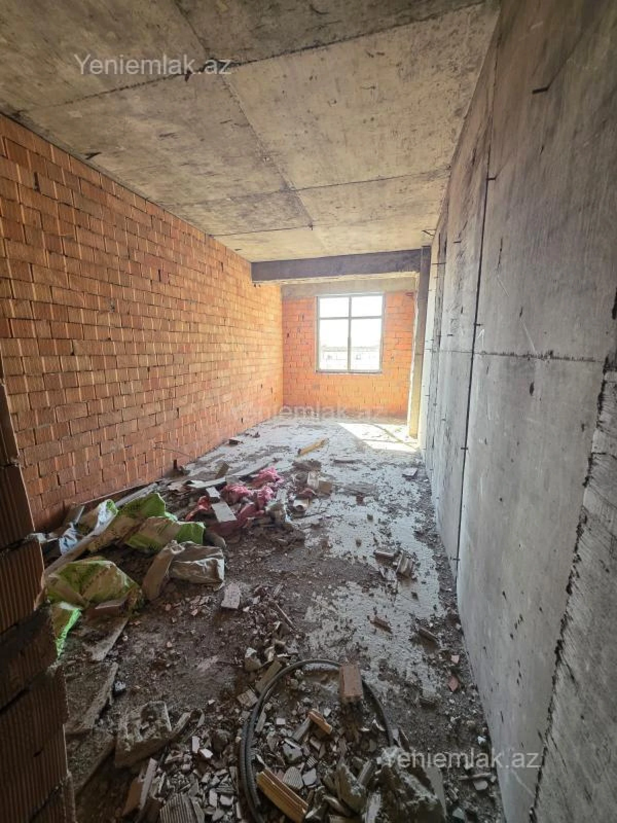 Satılır 3 otaqlı yeni tikili 134 m²