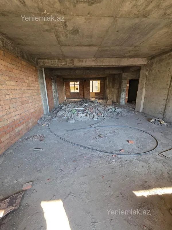 Satılır 3 otaqlı yeni tikili 134 m²