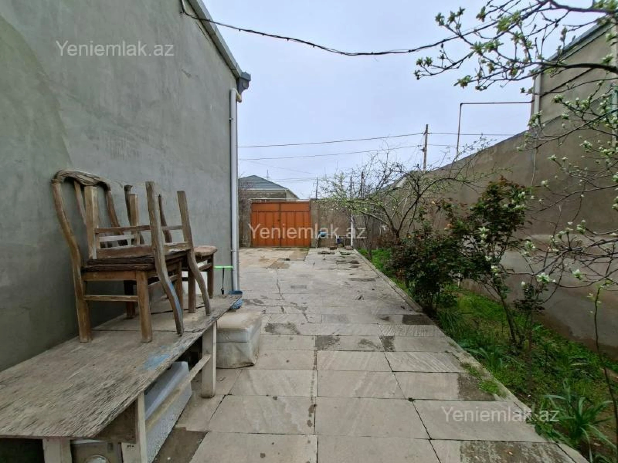 Satılır 3 otaqlı həyət evi 110 m²