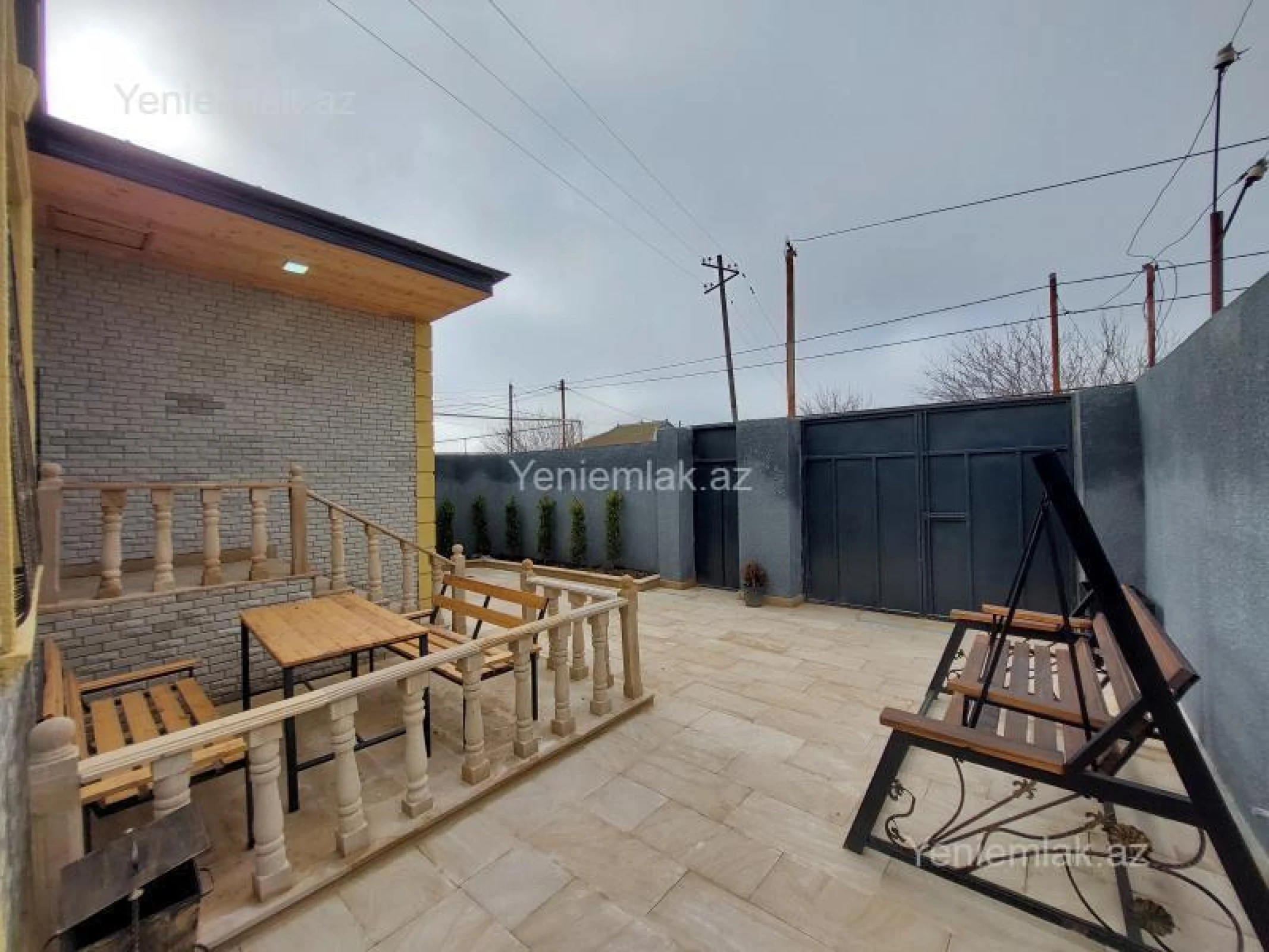 Satılır 3 otaqlı həyət evi 100 m²