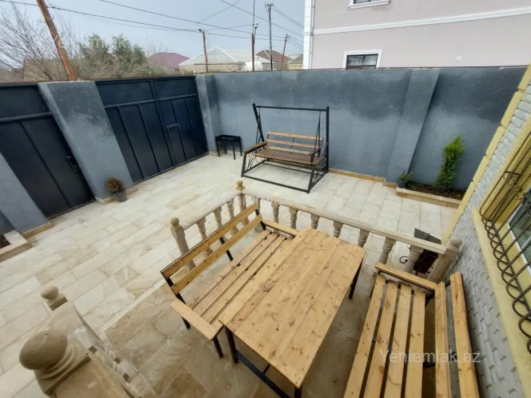 Satılır 3 otaqlı həyət evi 100 m²