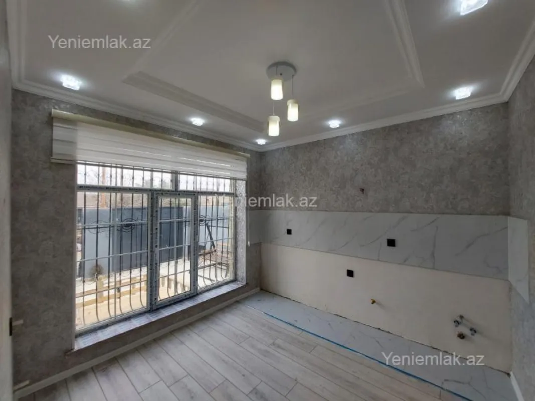 Satılır 3 otaqlı həyət evi 100 m²